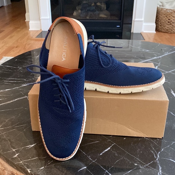 NAUTICA. WORK SHOES - Picture 3 of 3